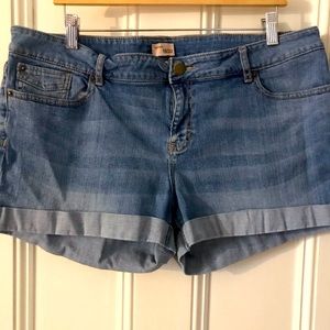 Jean shorts ready for you